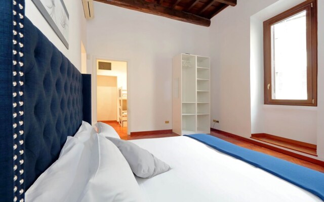 Campo dei Fiori 3-bed Apartment, hi Standing