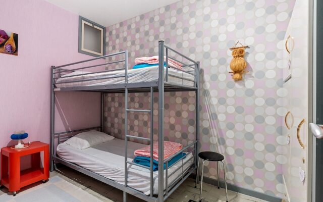 Tranquil Apartment With sea View