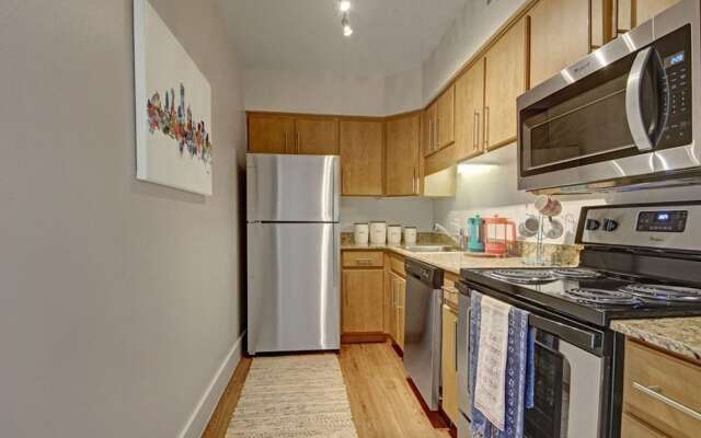 Downtown Suites by Barsala