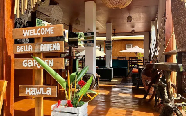 Bella Athena Garden
