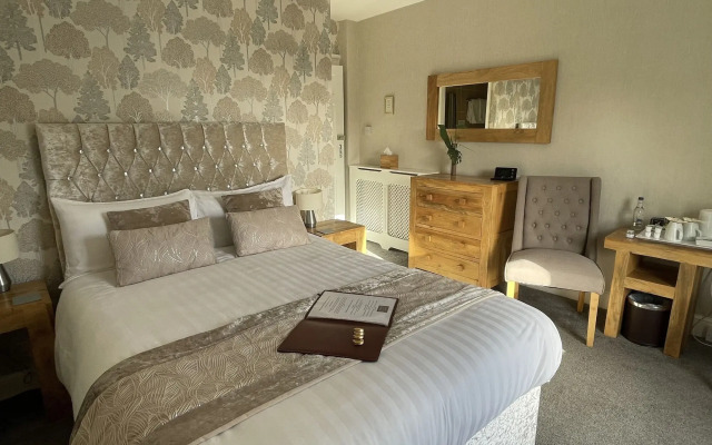 Lynton House