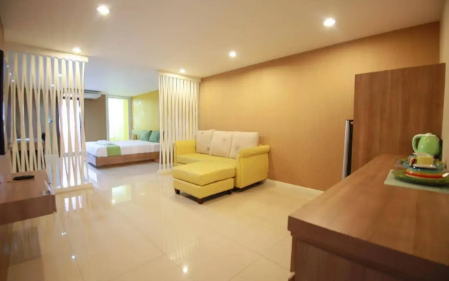 Pintree Service Apartment Pattaya