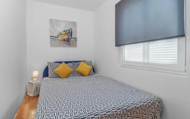 Amazing Apartment in Dramalj With 2 Bedrooms and Wifi