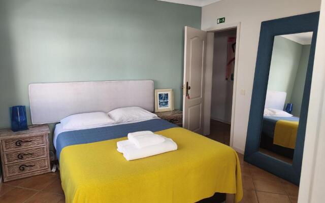 Vagueira Guest House - Hostel