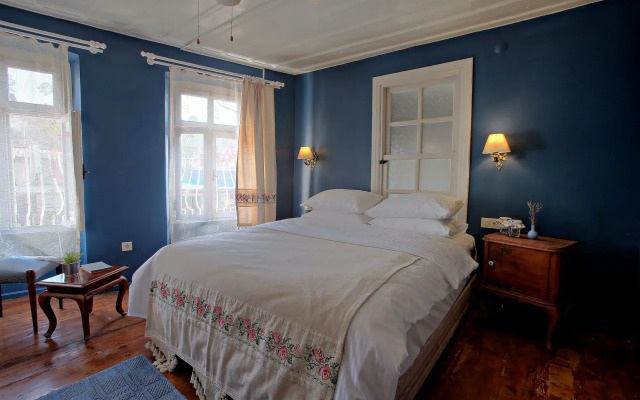 Podemos Otel