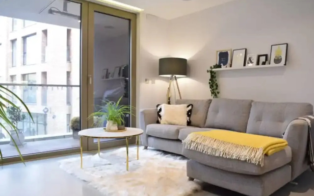 1 Bedroom Apartment Near London Fields Station