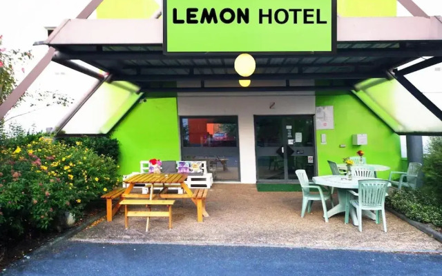 Lemon Hotel Chatellerault