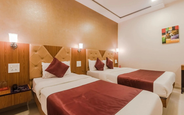 OYO 8544 Hotel Bently
