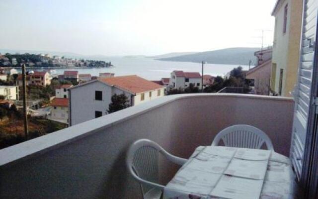 House Pinky Trogir/Vranjica