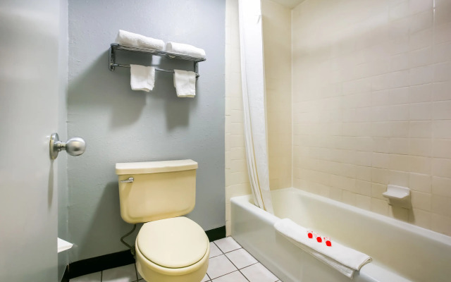 OYO Hotel Texarkana North Heights AR Hwy I-30