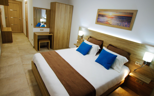 Hotel Marina di Lava