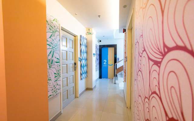 OYO 3735 Liv Hotel