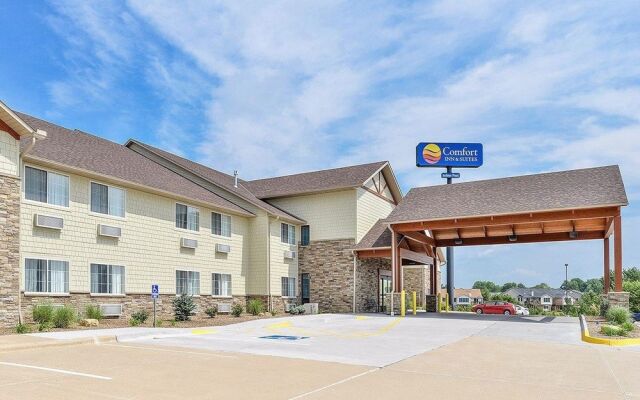 Comfort Inn & Suites Riverview