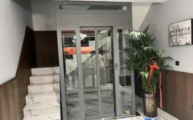 Longxuan Residence Light Luxury Elegant Accommodation