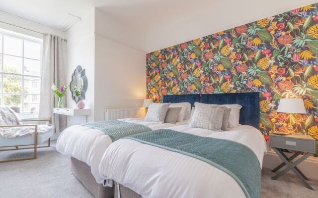 Wyndham Square Apartments by K Boutique