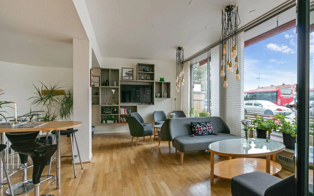 First Hotel Brommaplan