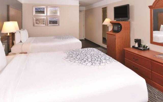 La Quinta Inn & Suites by Wyndham Ruidoso Downs