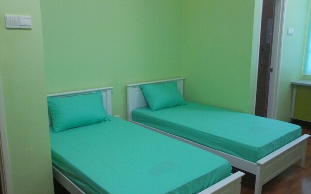 iBook 1 - Luxury Holiday Homestay