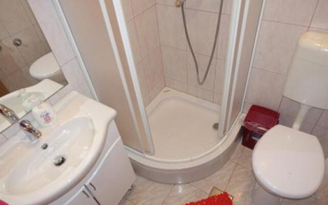 Apartments Ivo
