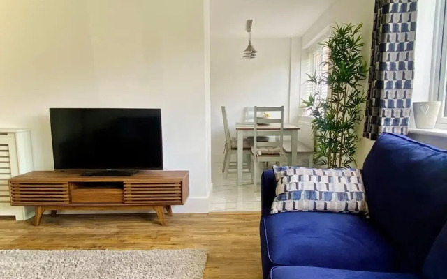 Tranquil Bridge Escape