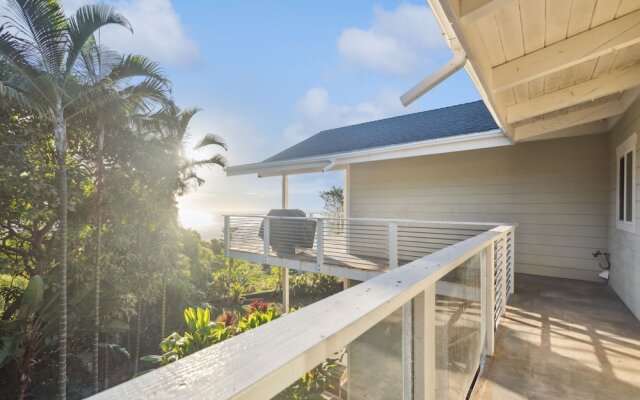 Pu'ukala Sunset Estate W/ Amazing Ocean Views! 3 Bedroom Home by Redawning