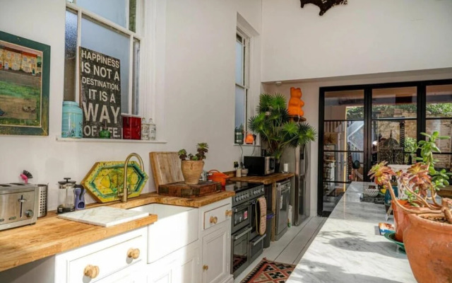 Beautiful 3-bed House in Ash Near to Deal Kent