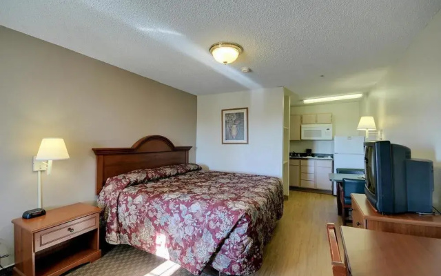 InTown Suites Extended Stay Houston TX – Hobby Airport