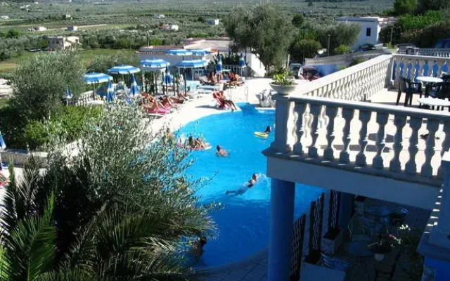 Villaggio Turistico Il Falco