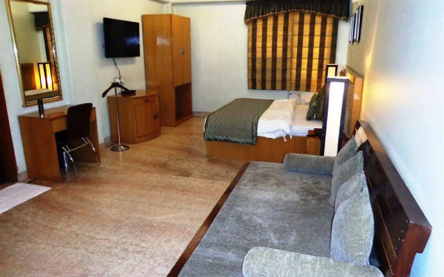 Hotel Singh Sahib