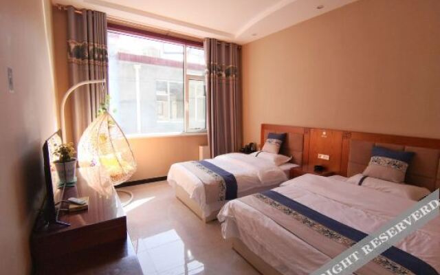 Pengyuege Guesthouse