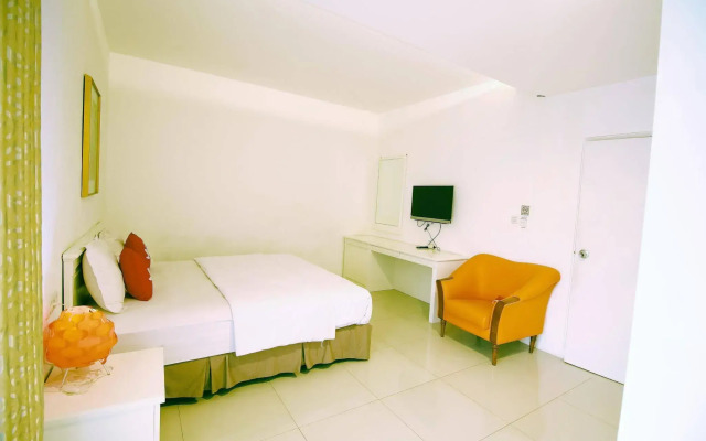 ZEN Rooms Dipati Ukur