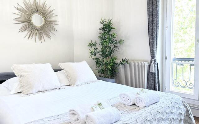 Arc de Triomphe - Spacieux appartement - B 1626