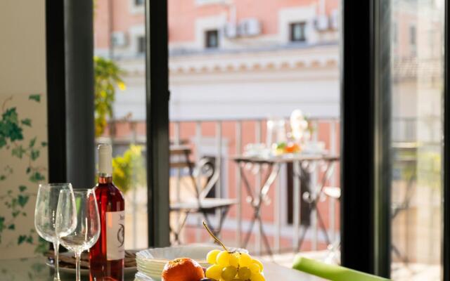 Lovely Apartment With Terrace Rome City Center
