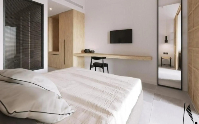 Aqua Bay Suites