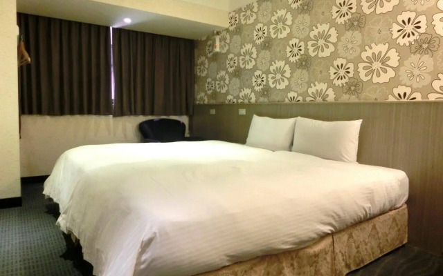 King Regency Hotel