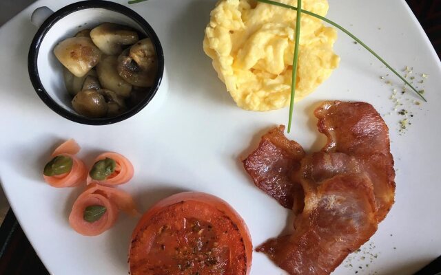 Moonstruck on Pringle Bay Guesthouse