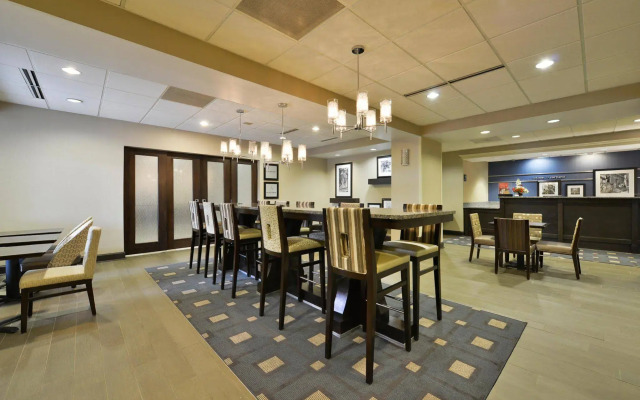 Hampton Inn Cortland