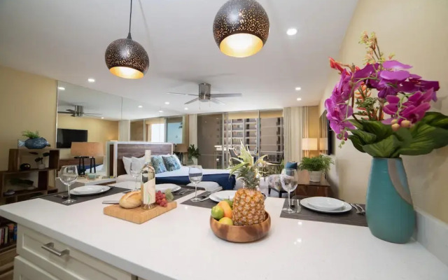 Royal Kahana 317
