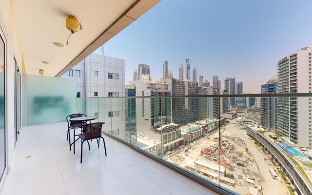 Business Bay -  Damac Majestine Tower 1818