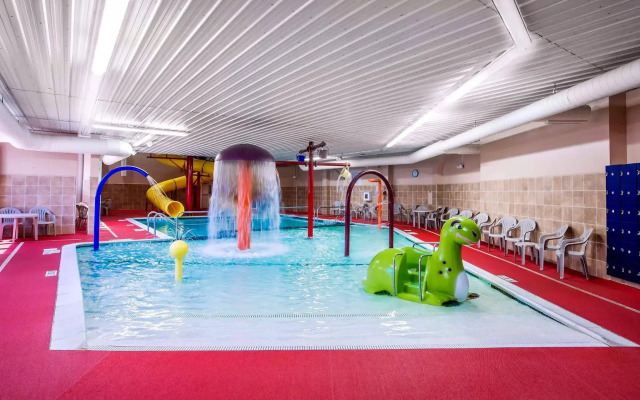 Comfort Inn & Suites Plattsburgh - Morrisonville