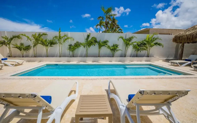 NEW 6BR Playground Private Pool Pro-bbq Palapa