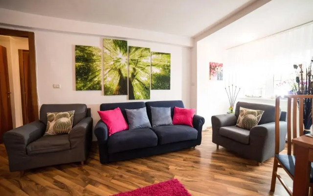 Rox Central Apartments