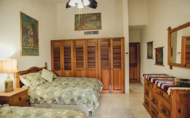 Villa Marinera 5br by Rmh
