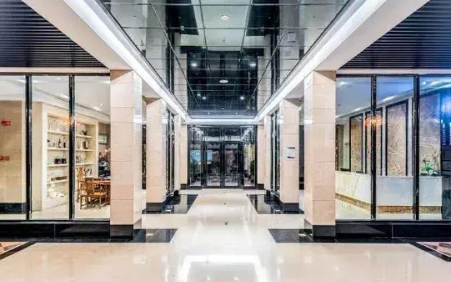 Elan Select Hotel(Leqing Liushi)