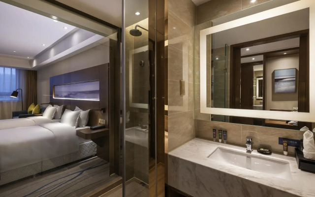 Novotel Qingdao New Hope