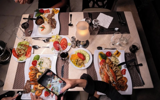 La Rosa Boho Aquapark Hotel