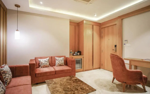 Hotel Four Element