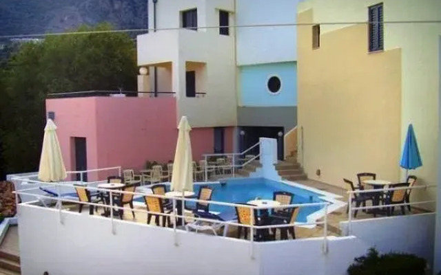 Blue Sky Hotel Apartments