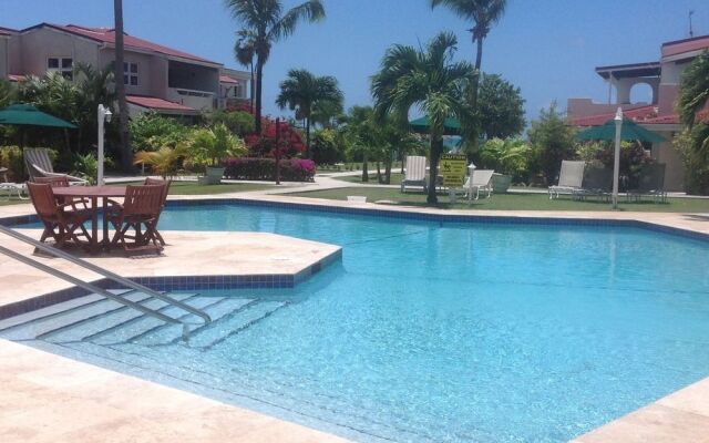 Dickenson Bay Oasis Antigua Village