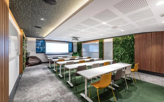 voco Strasbourg Centre The Garden by IHG